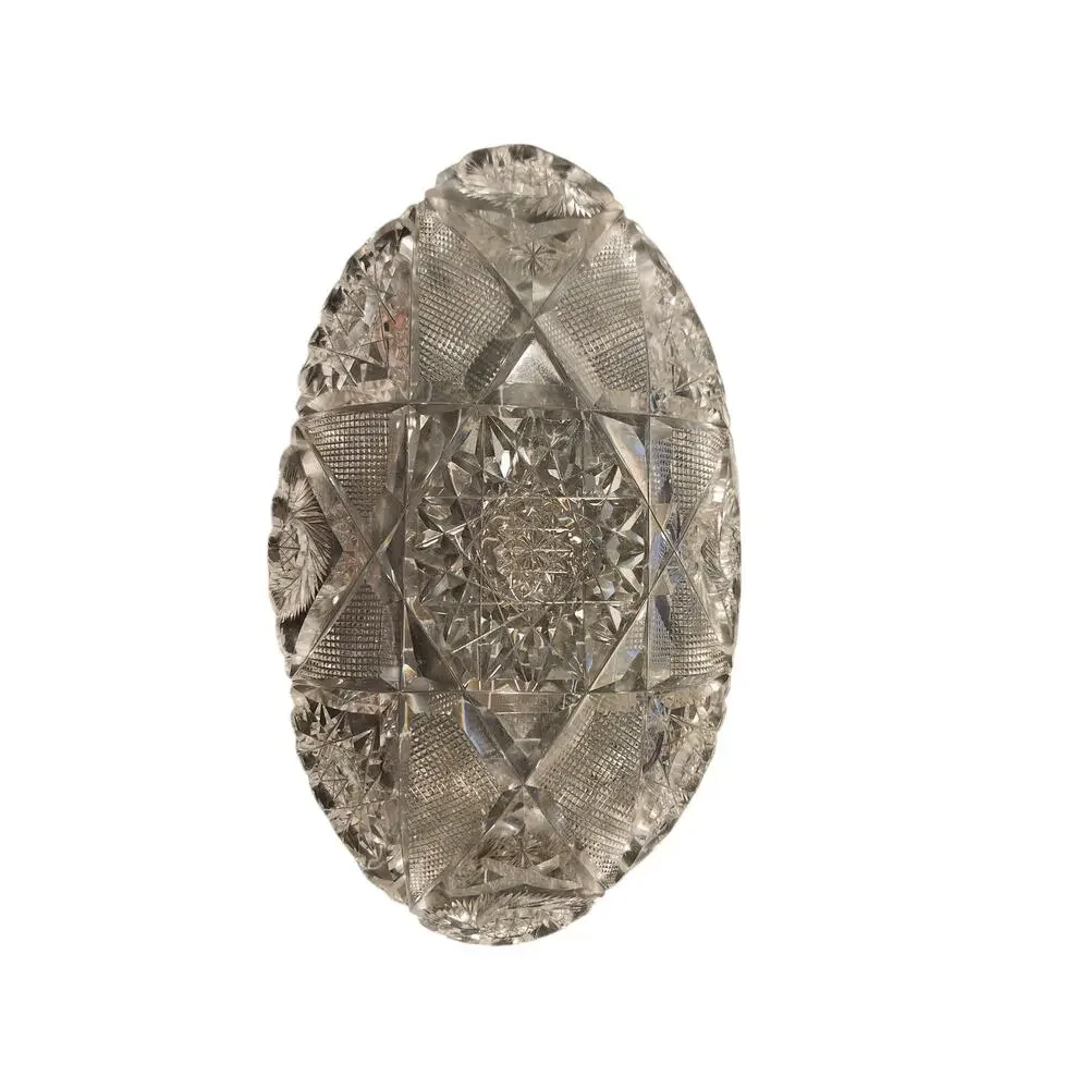 Vintage Crystal Glass Oval Dish - Intricate Cut Design, 9x4 Inches‎